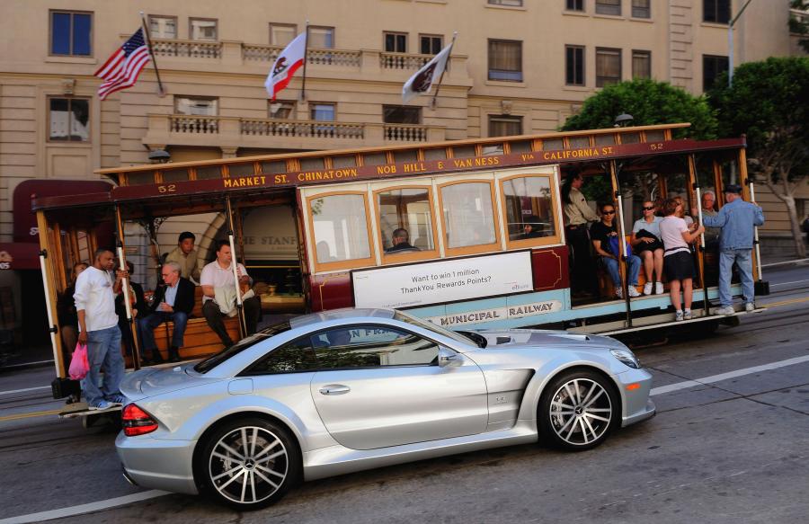  Mercedes-Benz SL65 AMG Black Series 2008 года  (фото 8 из 44)